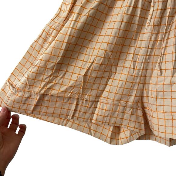 NWT Greylin Large Casual Shorts Beige Orange Print Rayon Cuffed Pockets - Picture 4 of 8